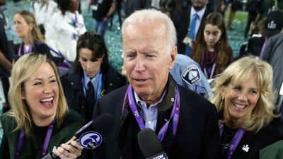 Buttigieg, Klobuchar Surge As Upset Bids Head To Nevada 1