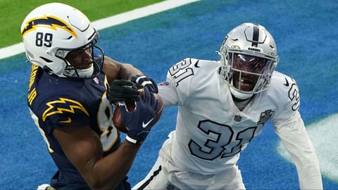 Chargers vs Raiders Betting Lines & Picks To Back For TNF