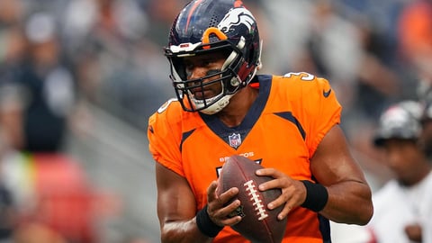 How Much Would You Make Betting On Russell Wilson Each Week? 1