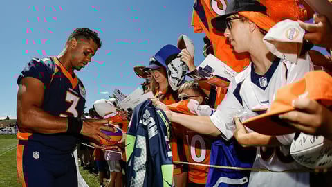 How Much Would You Make Betting On Russell Wilson Each Week? 2