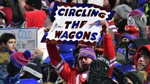 NFL Best Bets & Predictions For Bills-Titans, Eagles-Vikings MNF Doubleheader