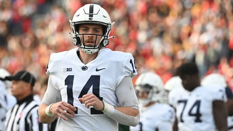 College Football Week 1 Odds, Picks & Predictions