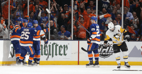 Stanley Cup Favorites Shift as Lightning Lose in Round One 2