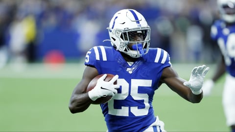 5 Colts-Chiefs Prop Bets & Betting Lines to Back on SNF 2