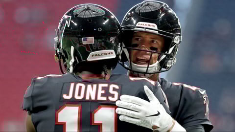 NFL Week 17 DFS Picks: Which QB-WR Combo You Need to Stack