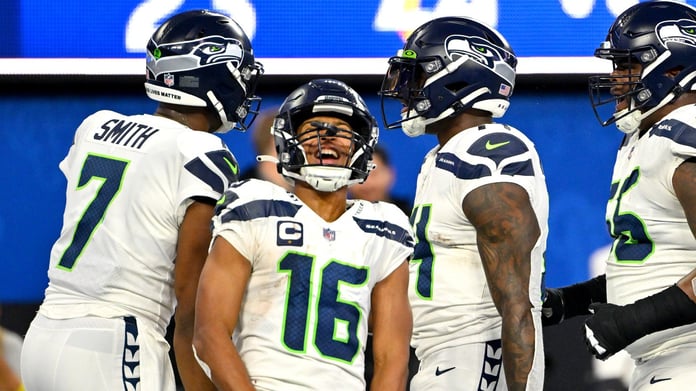 Seattle Seahawks vs San Francisco 49ers Odds, Best Bets & TNF Predictions