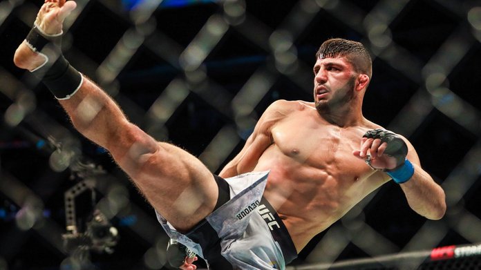UFC Austin Odds, Picks & Predictions For Dariush vs. Tsarukyan