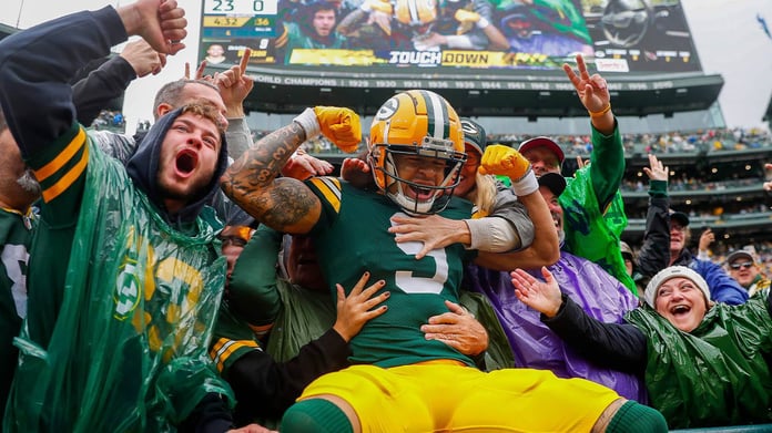 NFL Week 12 Picks, Betting Predictions & Best Bets To Back: Lambeau In Spotlight